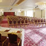 The Hotel Bristol