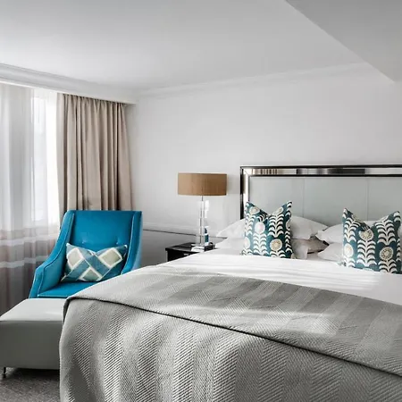 The Hotel 4*