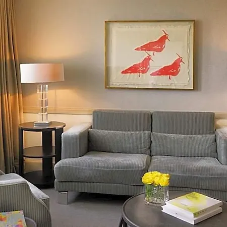 The Hotel 4*