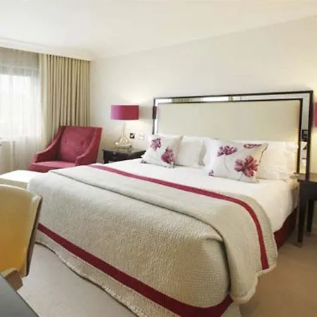 The Hotel 4*