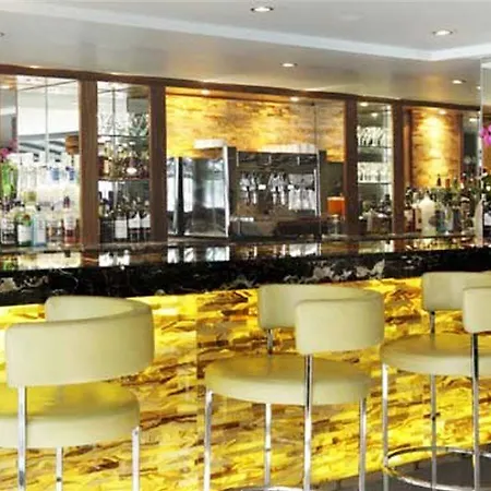 The Hotel 4*