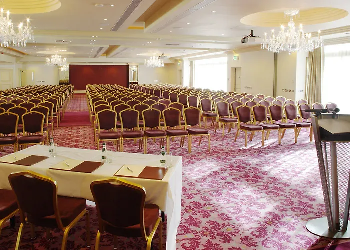 The 호텔 브리스틀